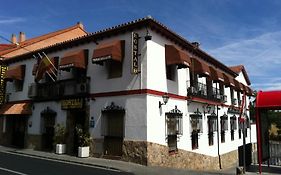 Hostal Paracuellos